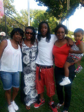 Tamir Harry's Aunt Marla, mother Pamela, brother Tahsir, Aunt Tracy and niece.