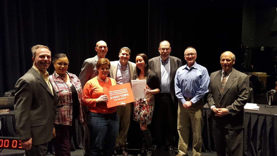 Village President Sheena Collum with Rabbi Jesse Olitzky and the Village Trustees