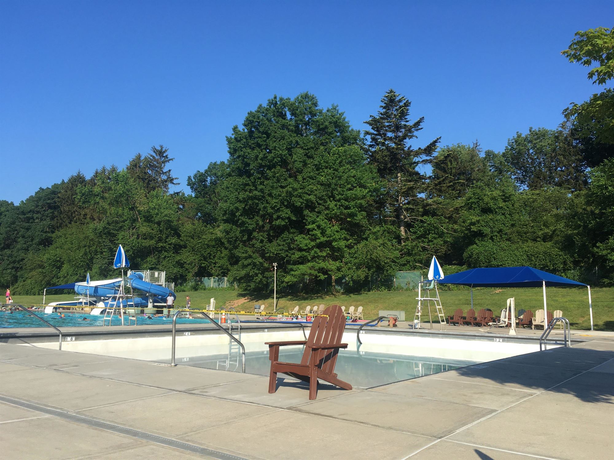 maplewood community center pool