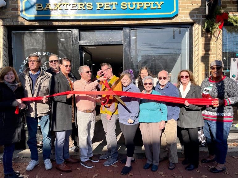 PHOTOS Baxter s Pet Supply Opens on Springfield Ave in