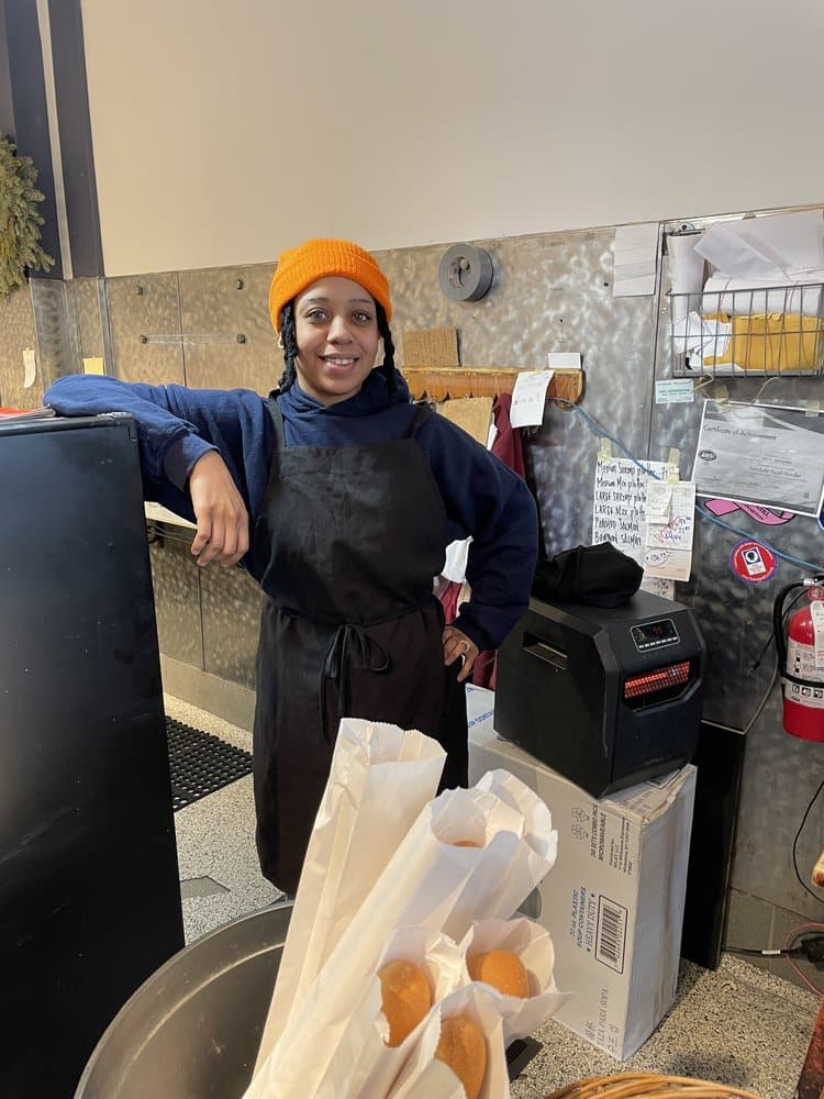 Maplewood Village Celebrates BlackOwned Businesses Freeman's Fish