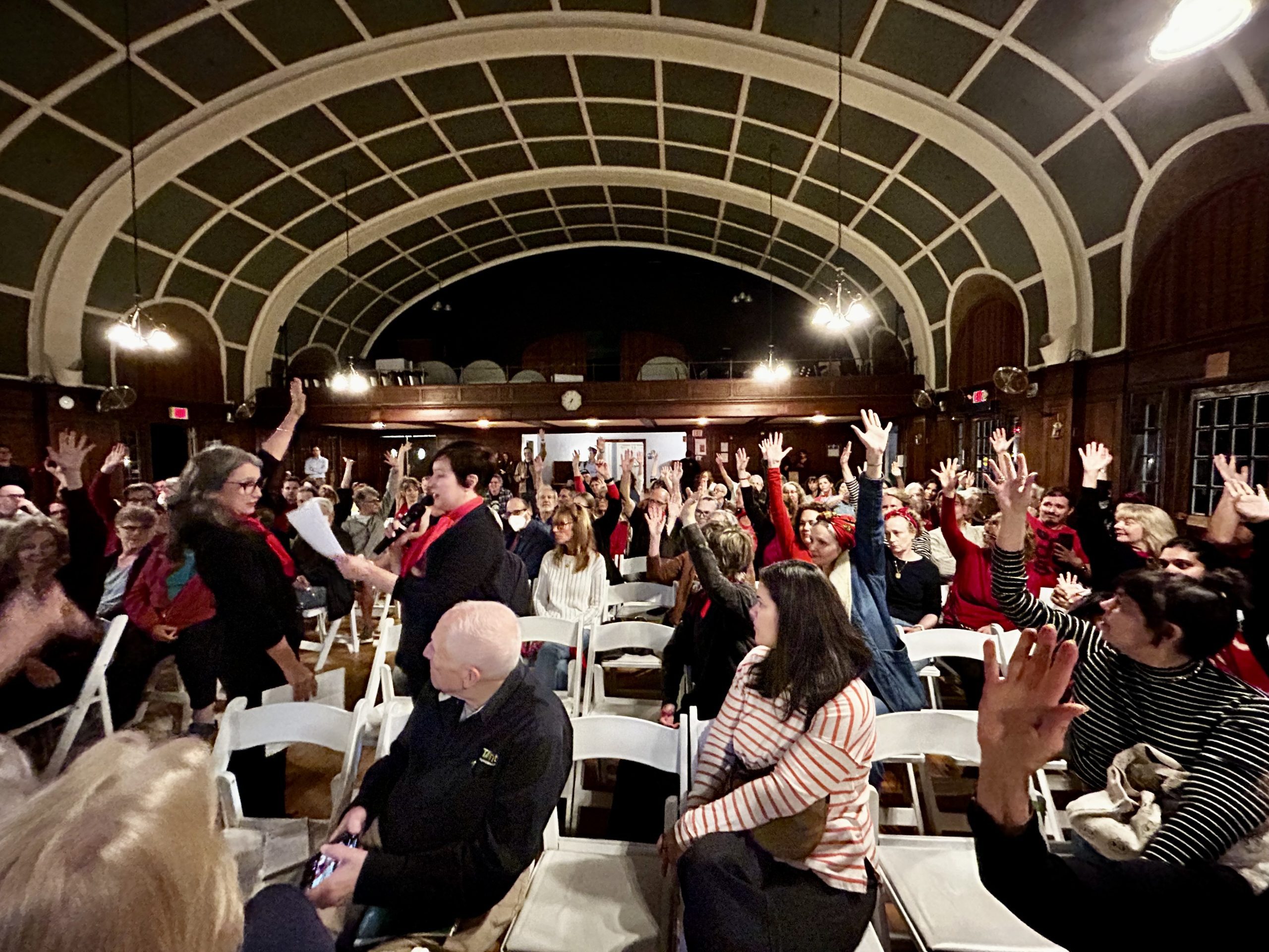 Residents fight to save and revive the historic Maplewood cinema